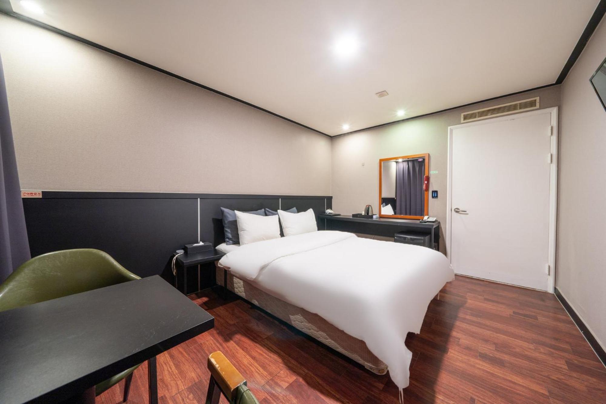 Hotel Kabo Pyeongtaek Zewnętrze zdjęcie
